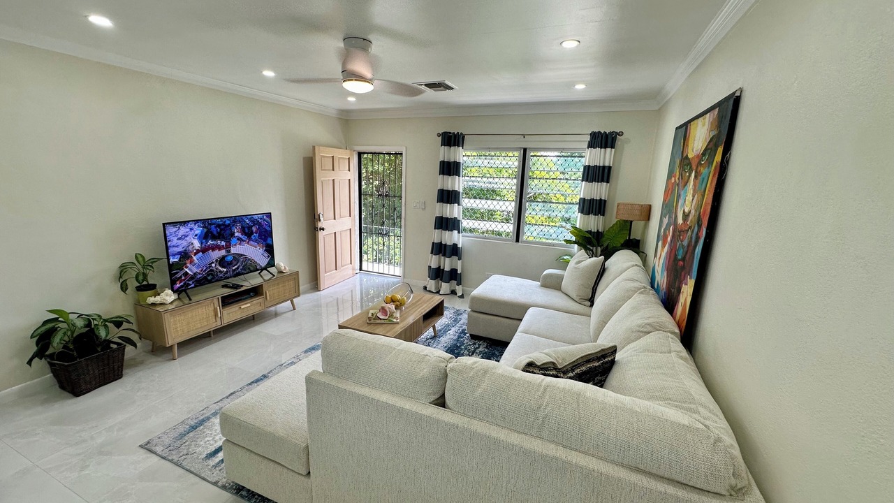 Photo of Livingroom in Nassau