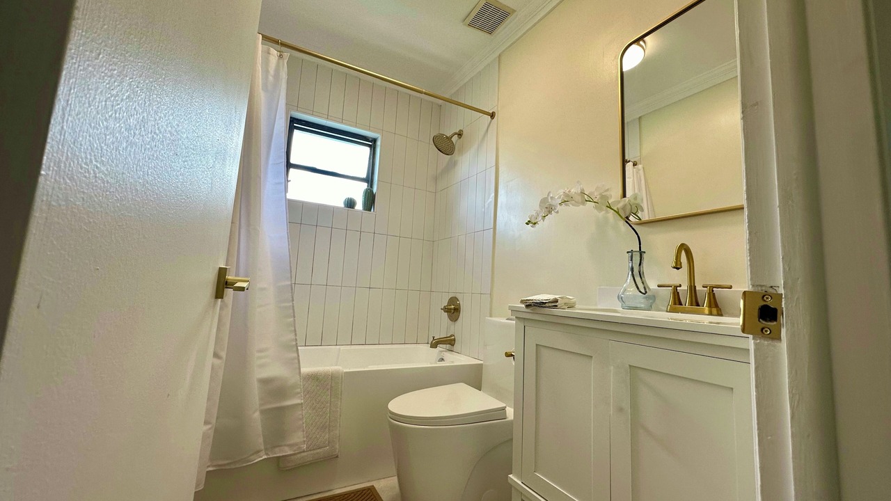 Photo of Bathroom in Nassau