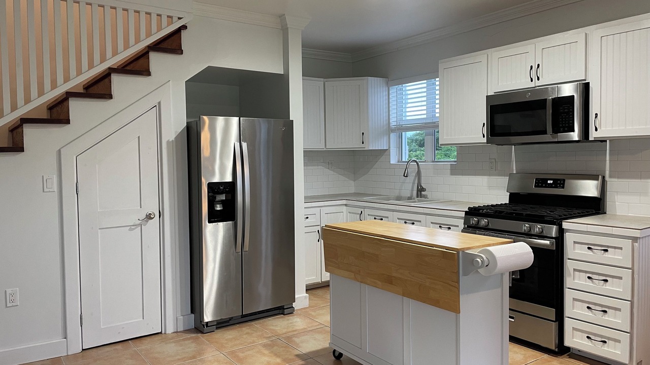Photo of Kitchen in Lubbers Quarters Cay