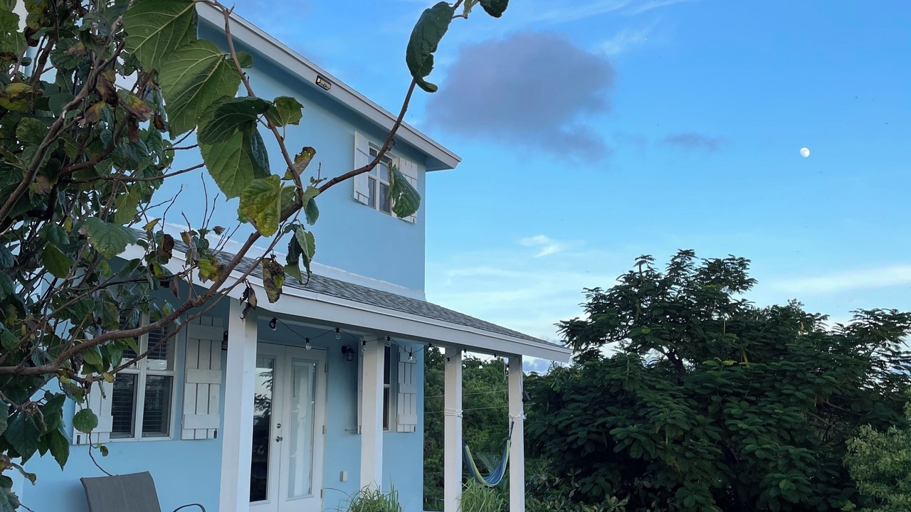 Photo of Patio Balcony in Lubbers Quarters Cay