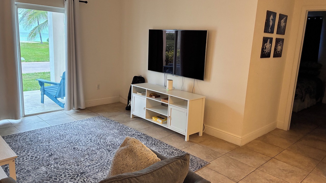 Photo of Livingroom in Alice Town