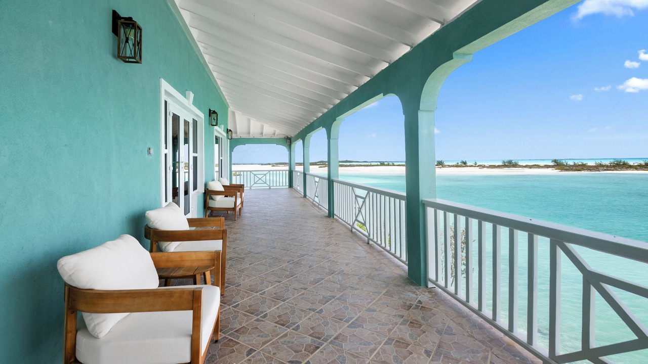 Photo of Patio Balcony in Great Exuma
