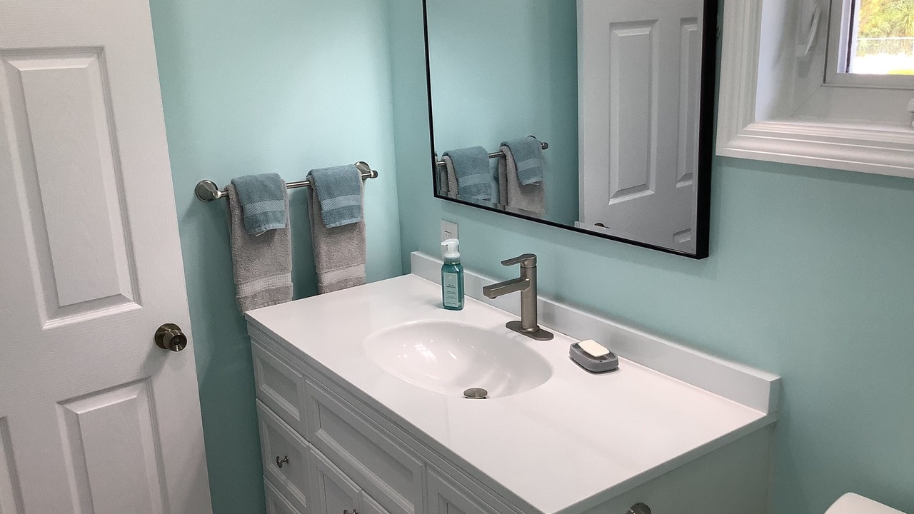 Photo of Bathroom in Bahama Reef