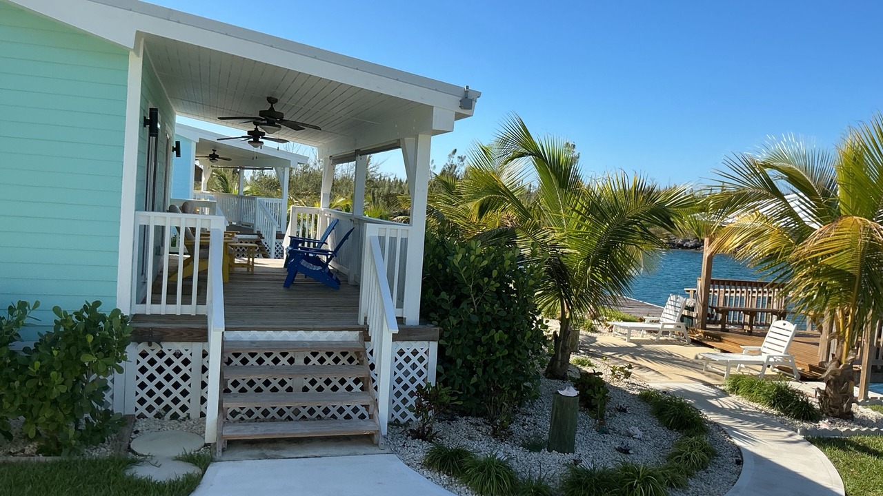 Photo of Patio Balcony in Bahama Reef