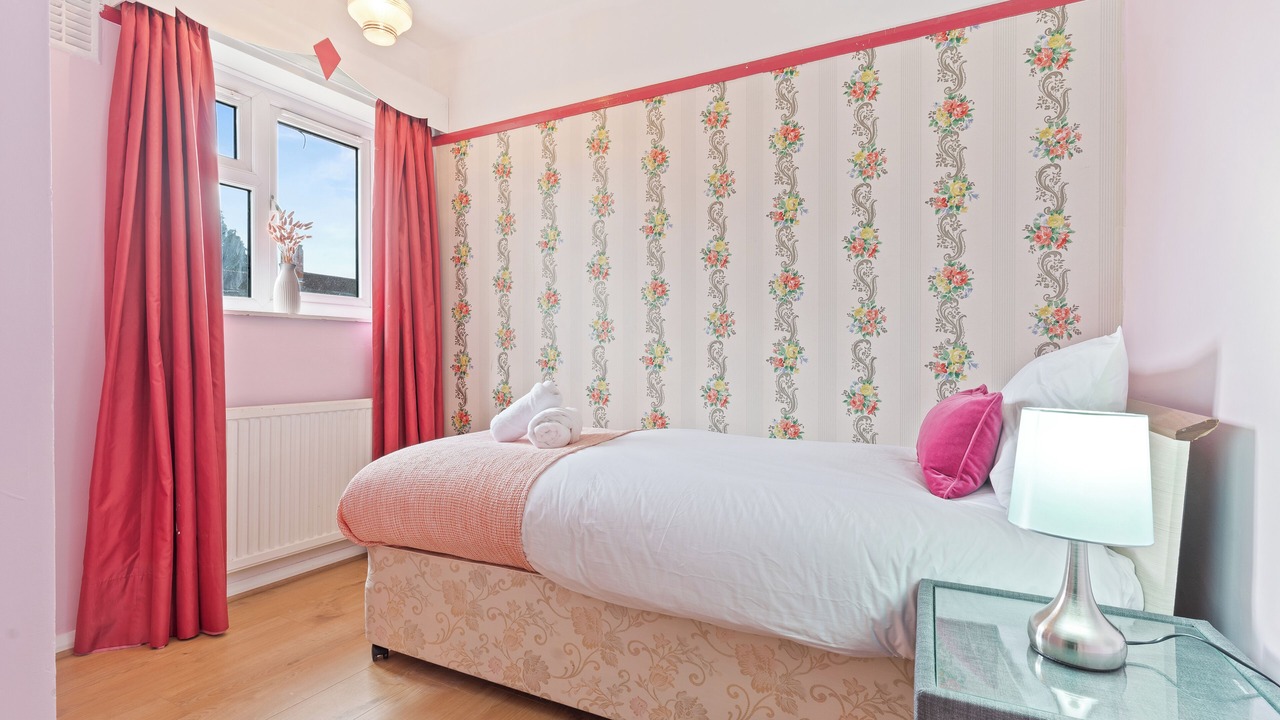 Photo of Bedroom in Aylesbury