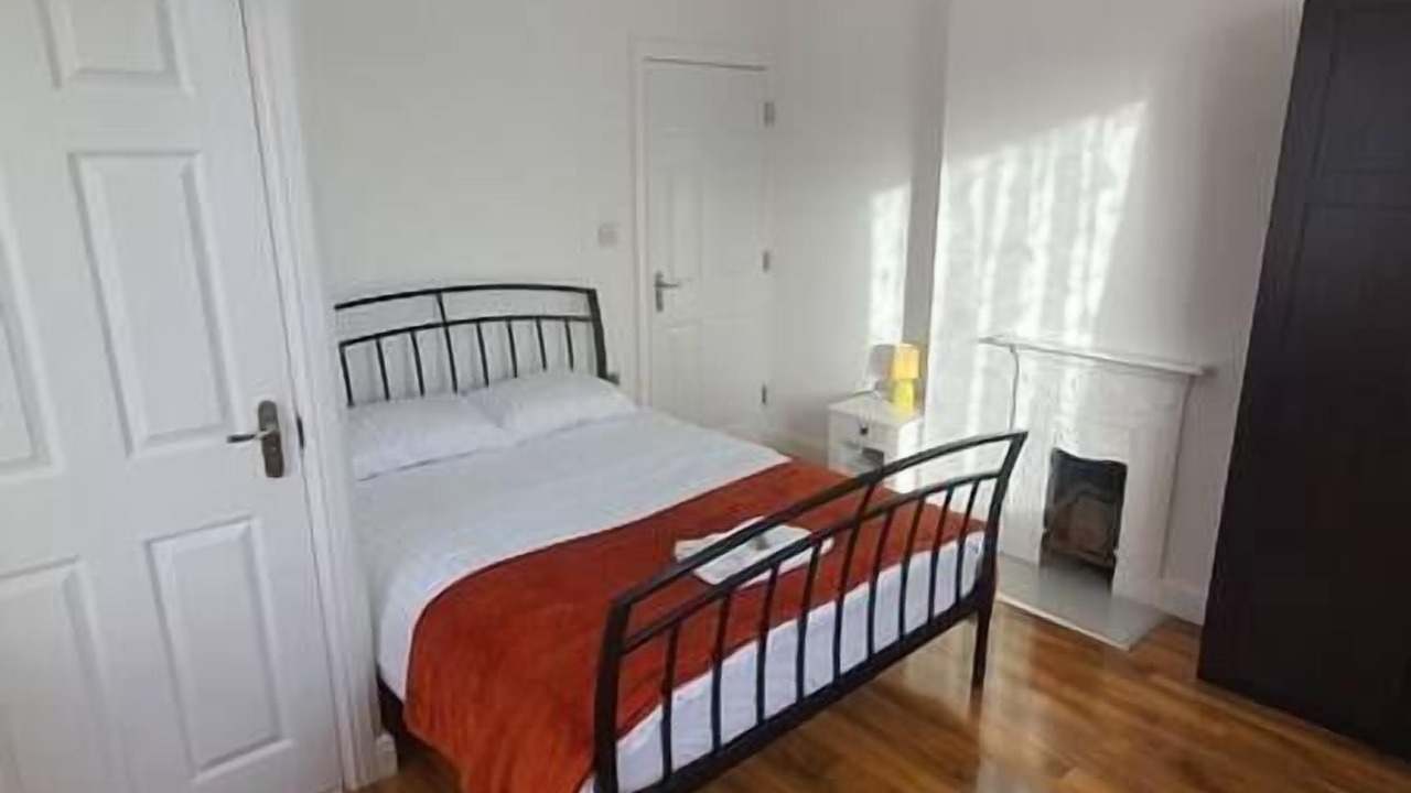 Photo of Bedroom in Wymington