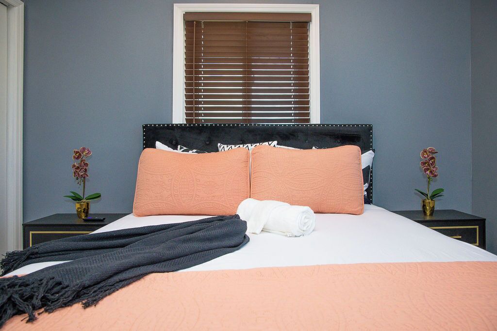 Photo of Bedroom in Tar Bay