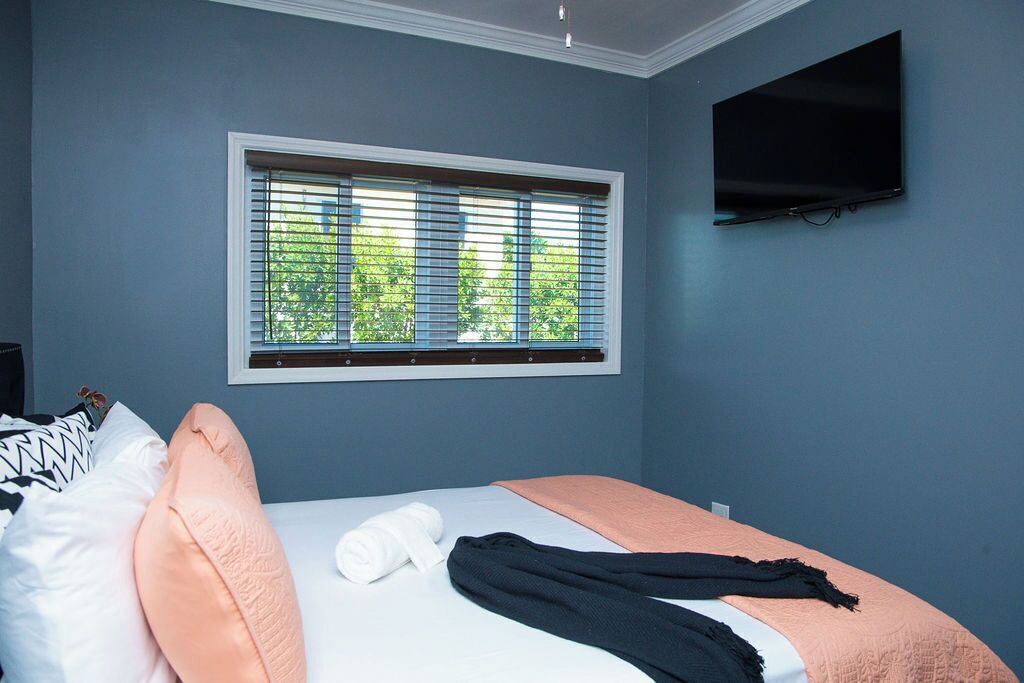 Photo of Bedroom in Tar Bay