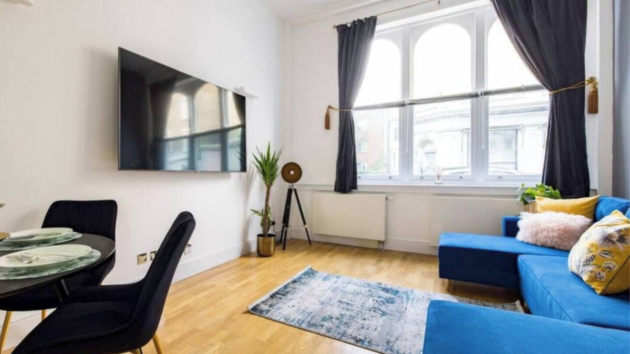 Photo of Livingroom in Redcliffe