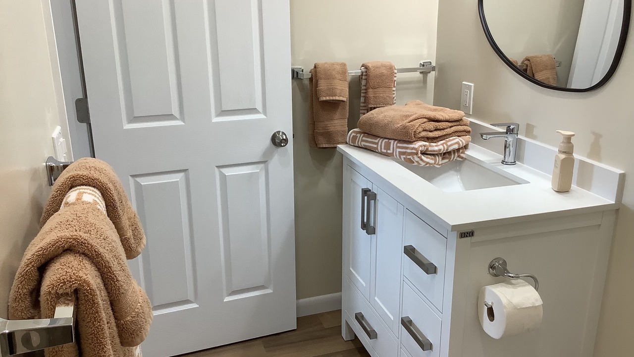 Photo of Bathroom in Bahama Reef