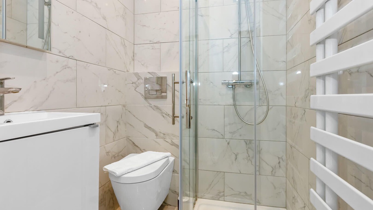Photo of Bathroom in Camden Town with Primrose Hill