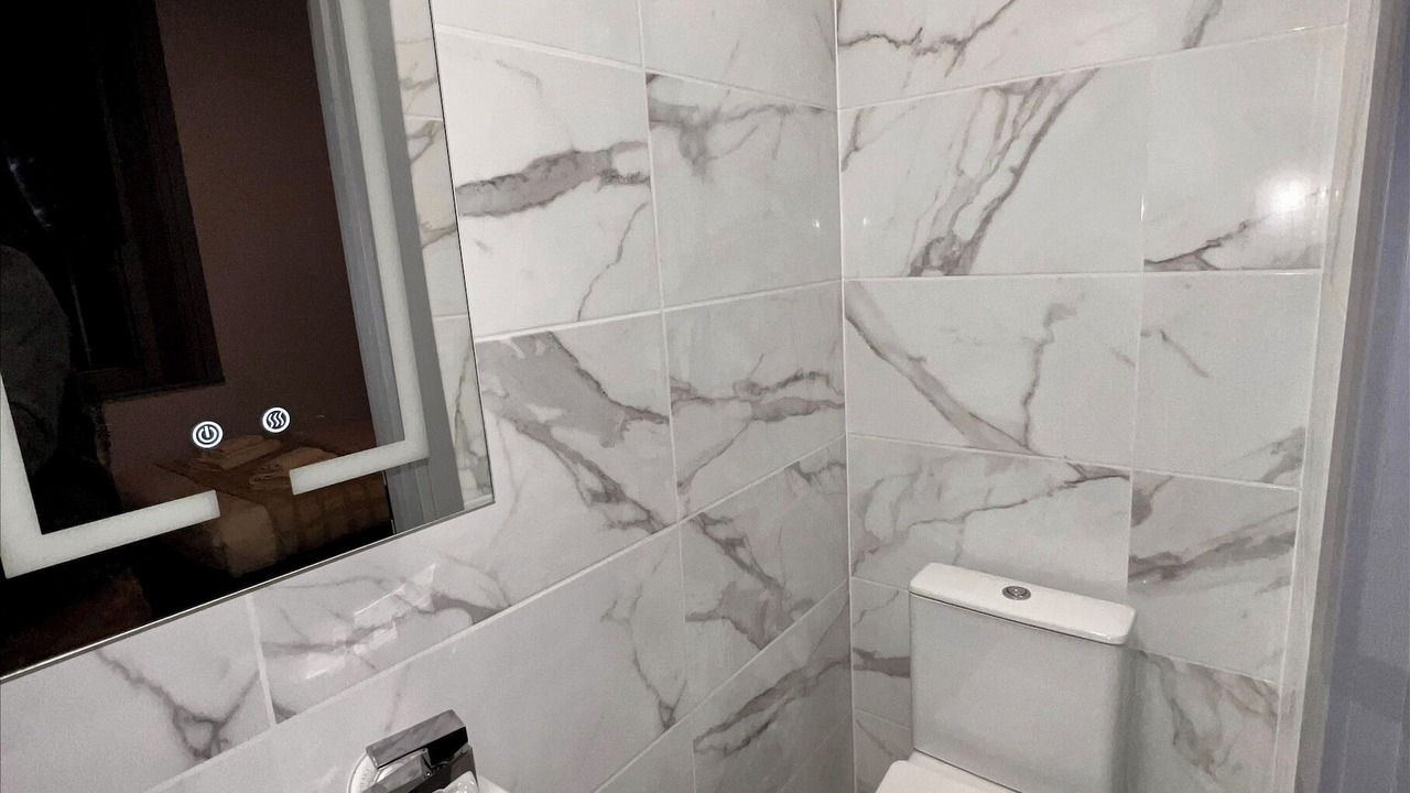 Photo of Bathroom in Evelyn