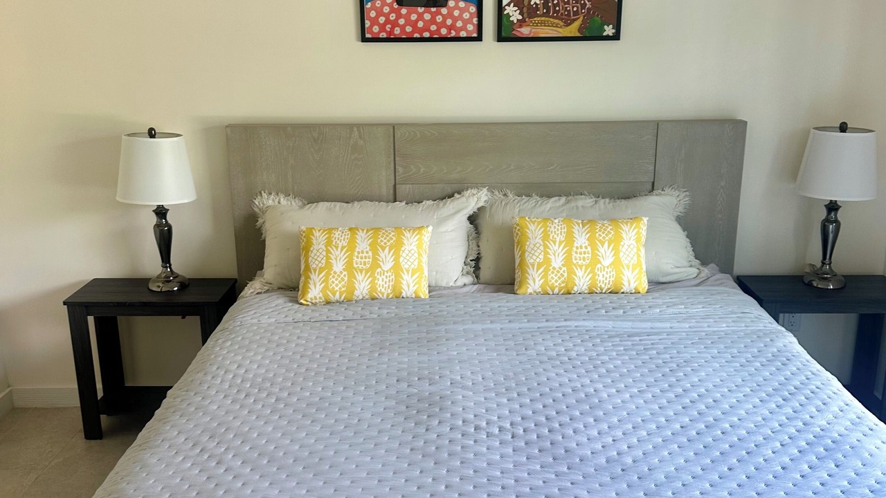 Photo of Bedroom in Nassau