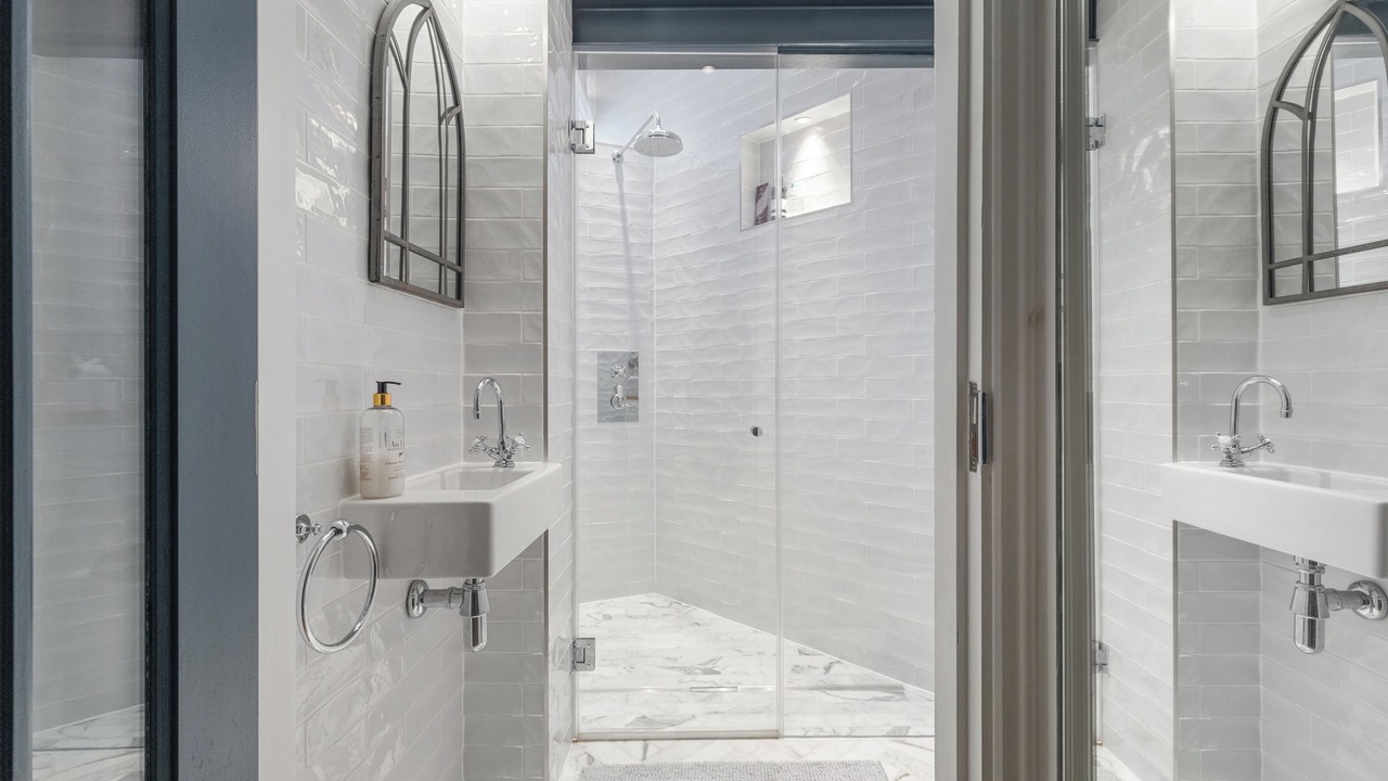 Photo of Bathroom in Newington