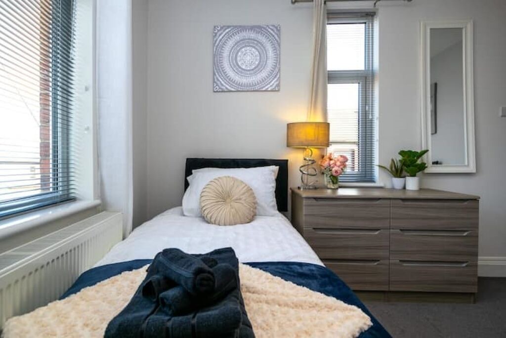 Photo of Bedroom in Stoke-on-Trent