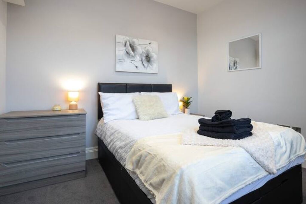 Photo of Bedroom in Stoke-on-Trent