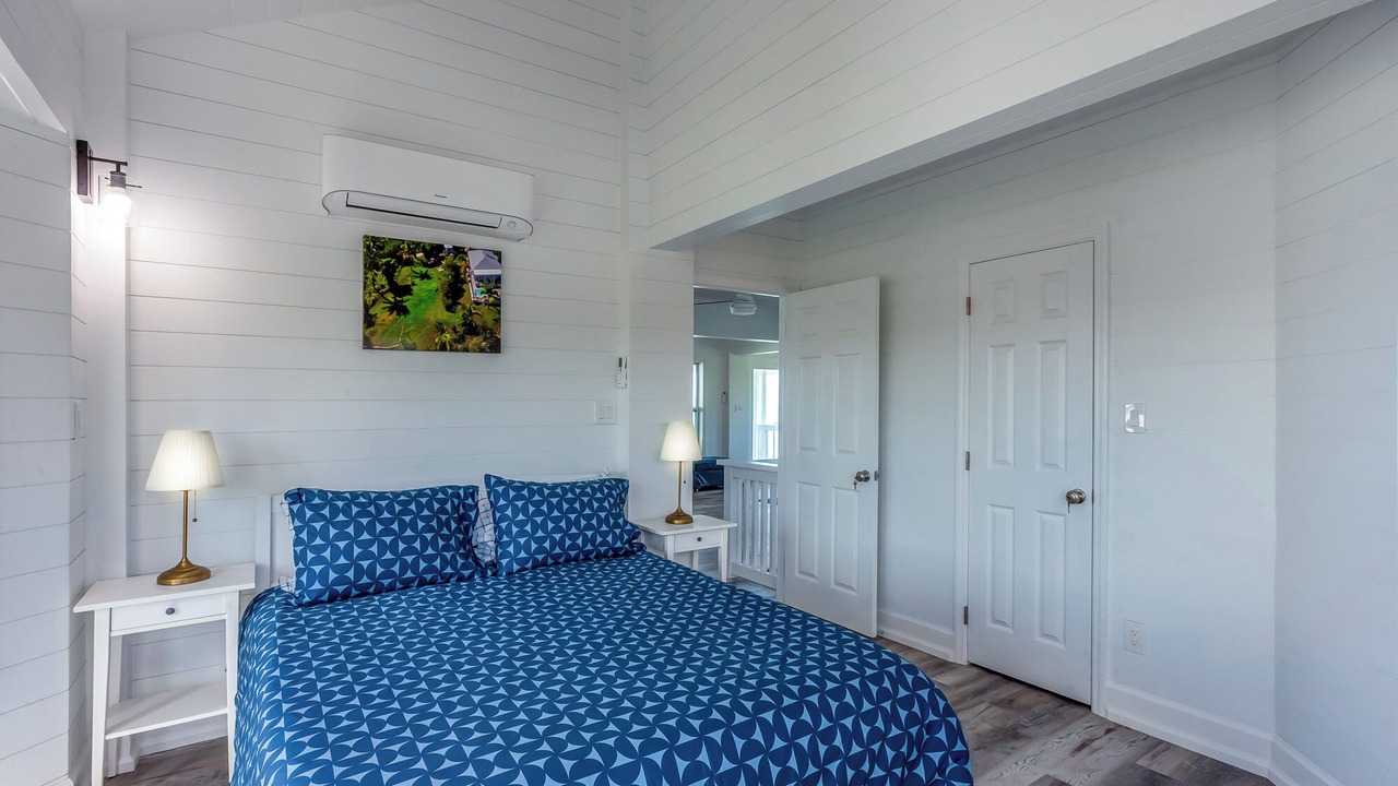 Photo of Bedroom in Hope Town