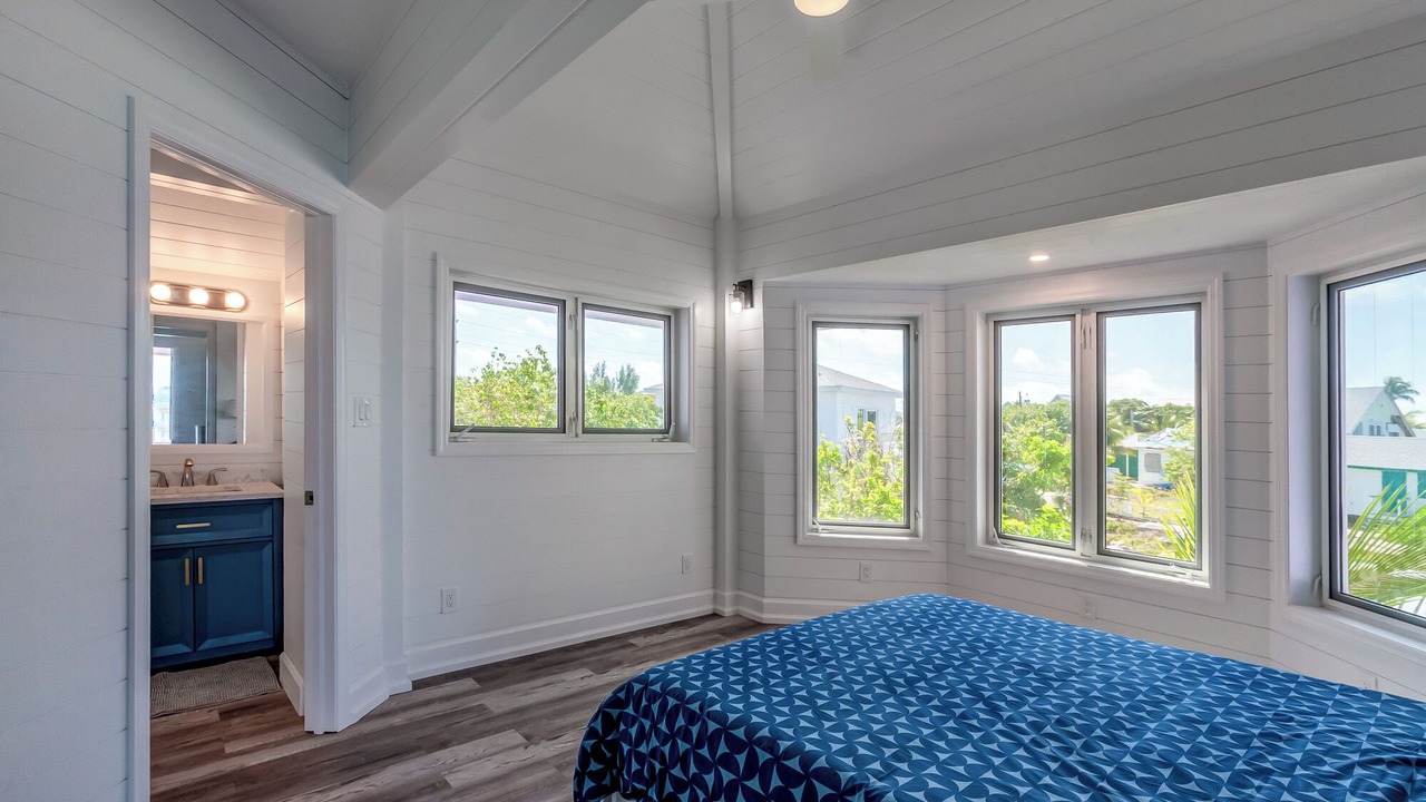 Photo of Bedroom in Hope Town