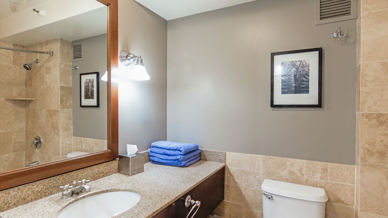 Photo of Bathroom in Hanamaulu