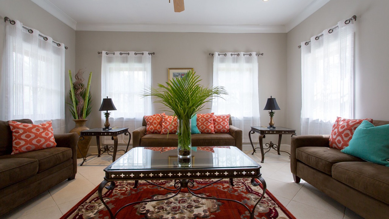 Photo of Livingroom in Nassau
