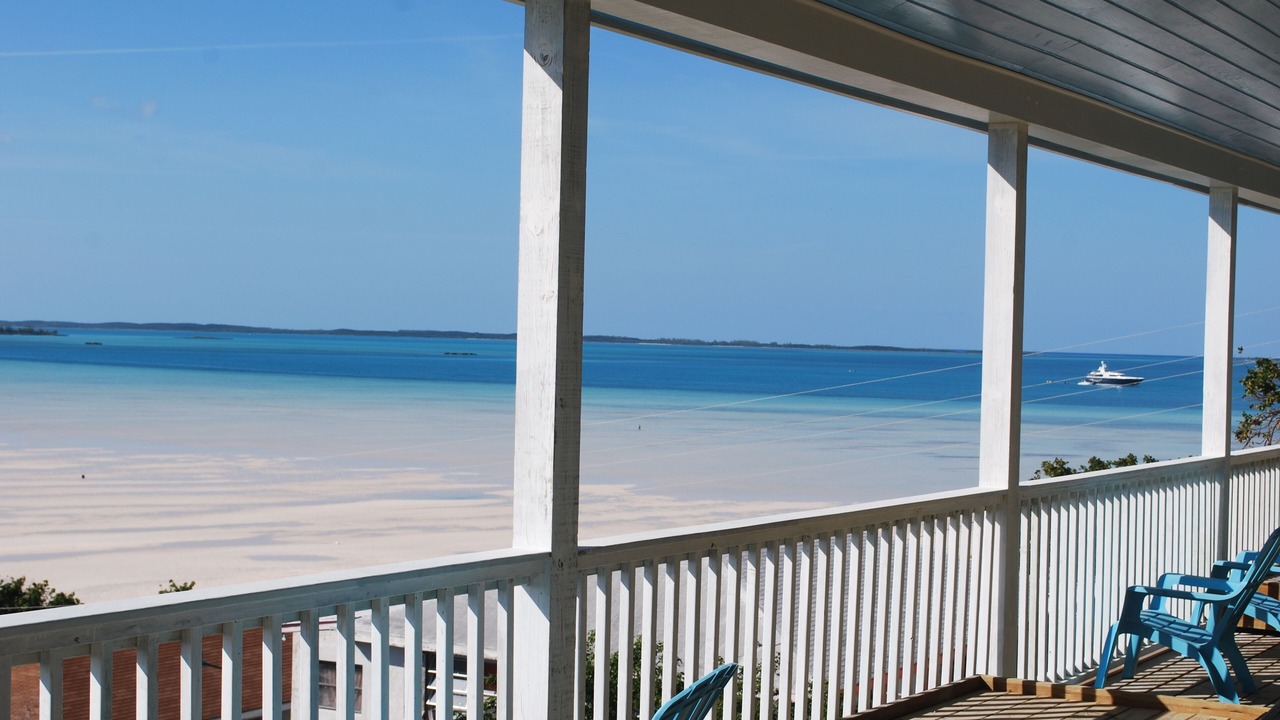 Photo of Patio Balcony in Dunmore Town