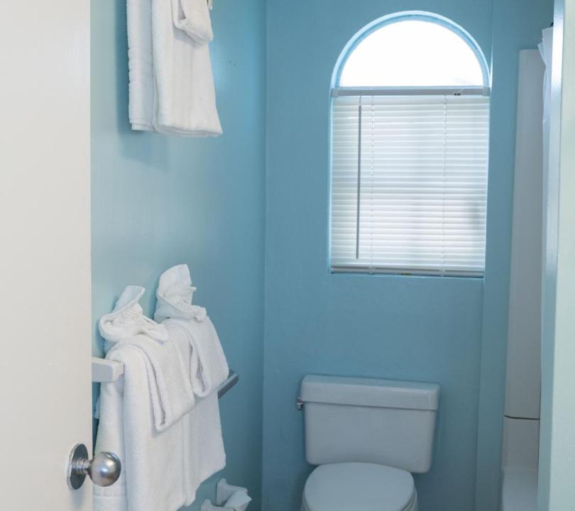 Photo of Bathroom in Paradise Island