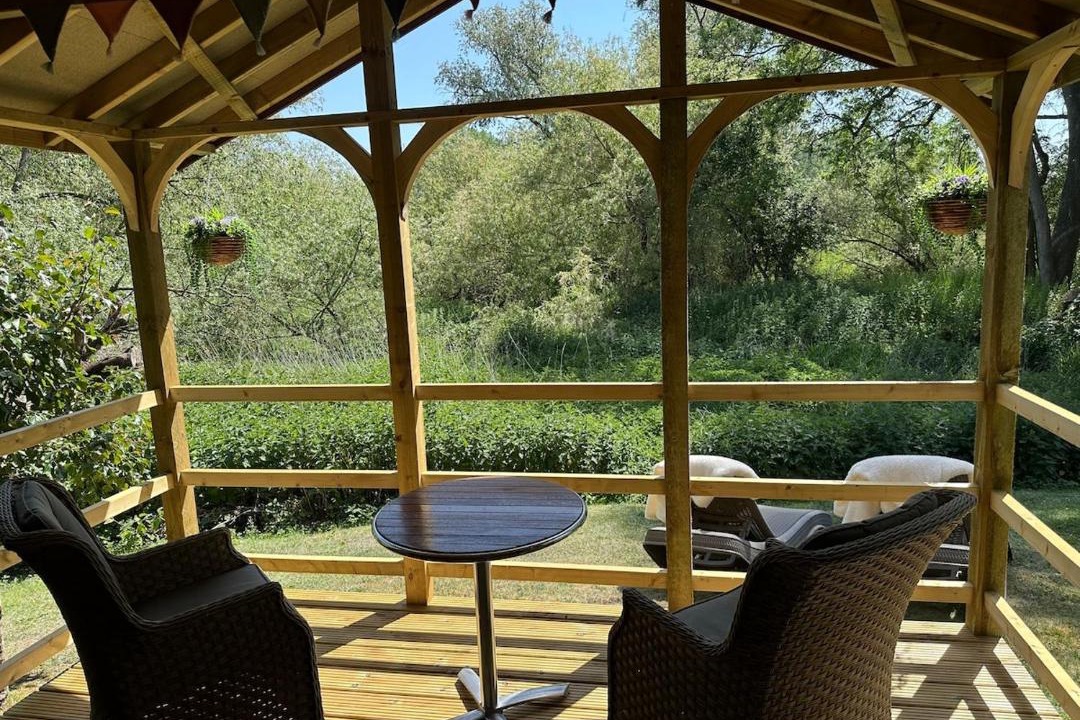 Photo of Patio Balcony in Pavenham