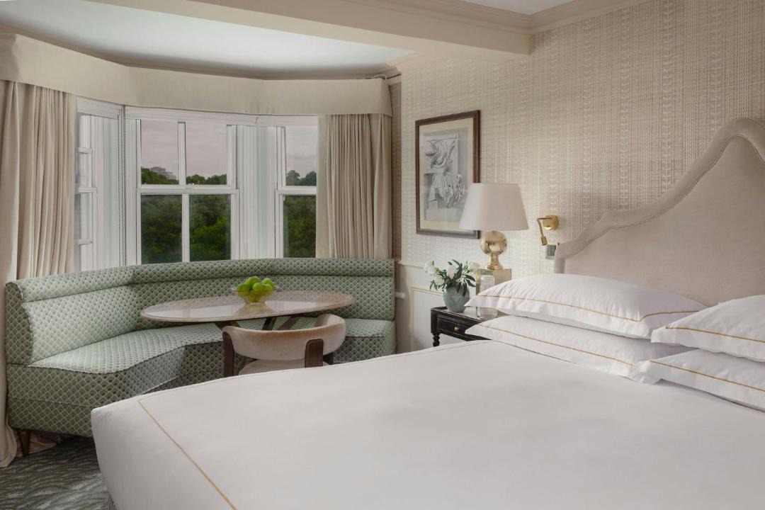 Photo of Bedroom in Queen's Gate