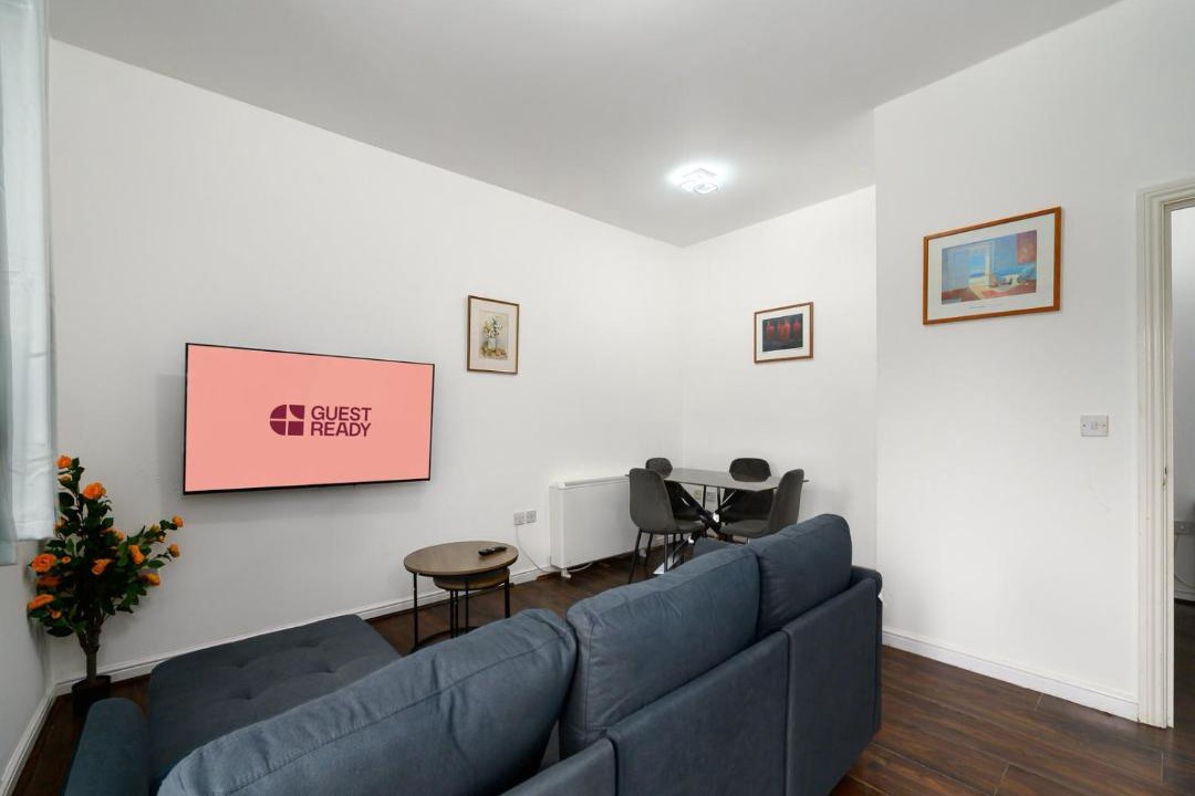 Photo of Livingroom in Custom House