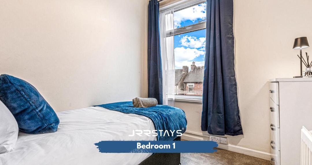 Photo of Bedroom in Stoke-on-Trent