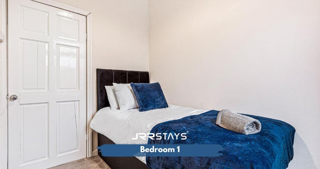 Photo of Bedroom in Stoke-on-Trent