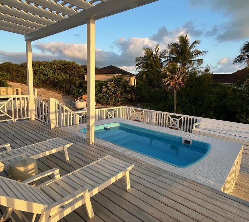 Photo of Patio Balcony in Green Turtle Cay