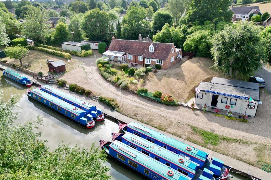 Photo of Others in Linslade
