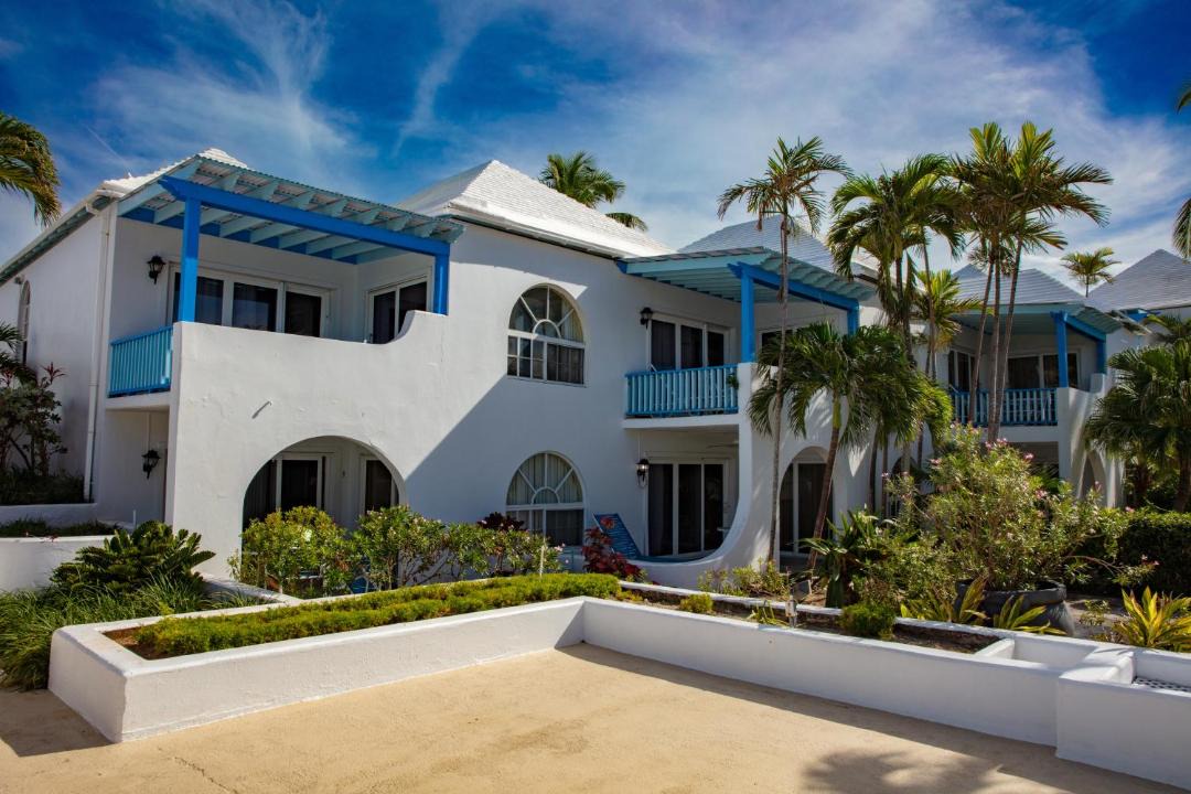Photo of Others in Paradise Island