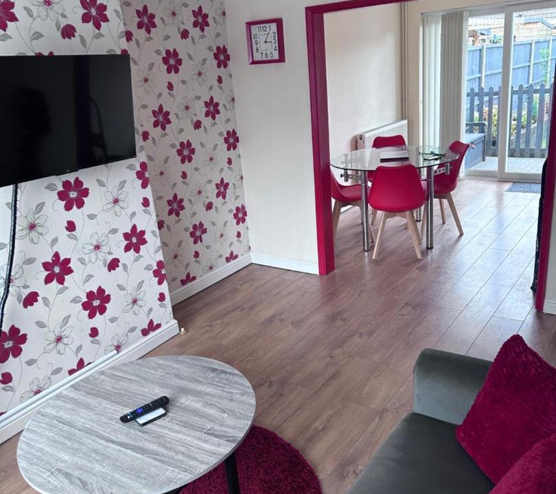 Photo of Livingroom in Luton
