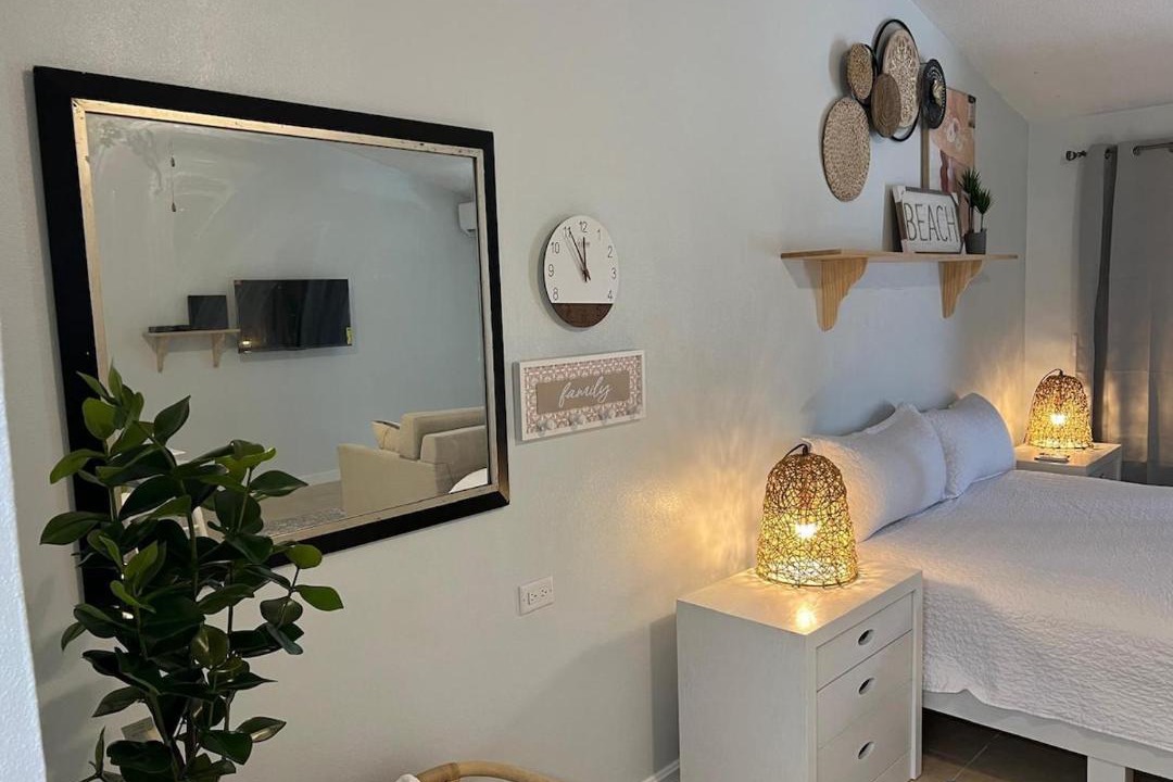 Photo of Bedroom in Paradise Island