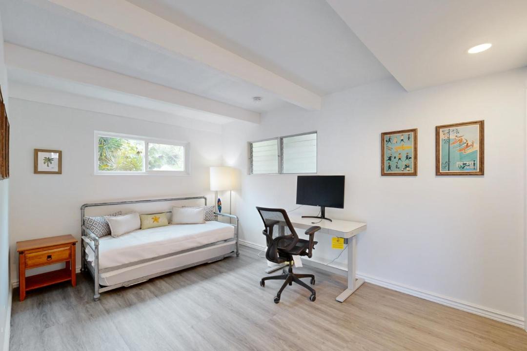Photo of Bedroom in Hawaii Kai