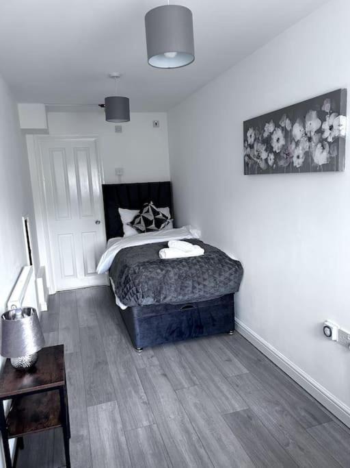 Photo of Bedroom in Luton