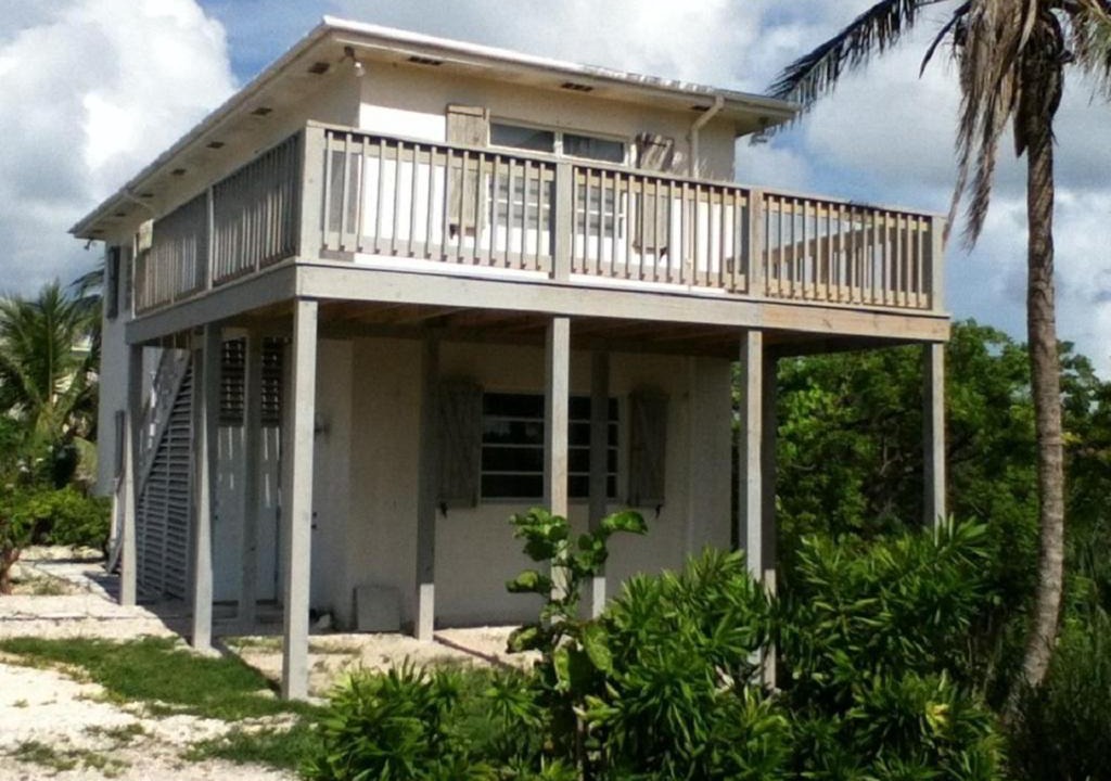 Photo of Buildings in Governor's Harbour