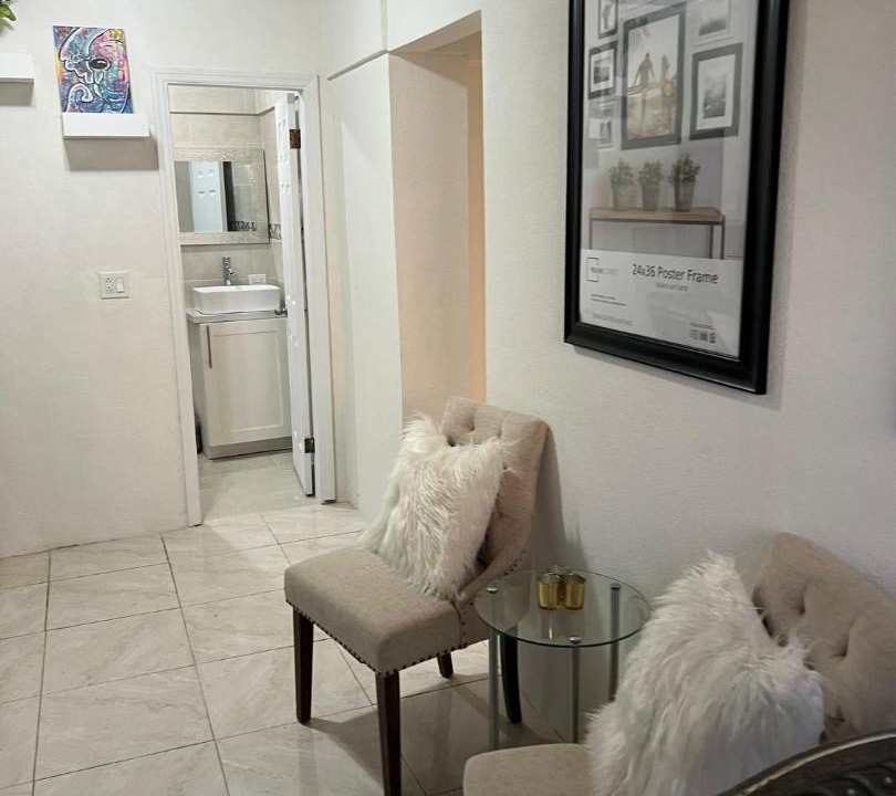 Photo of Livingroom in Nassau