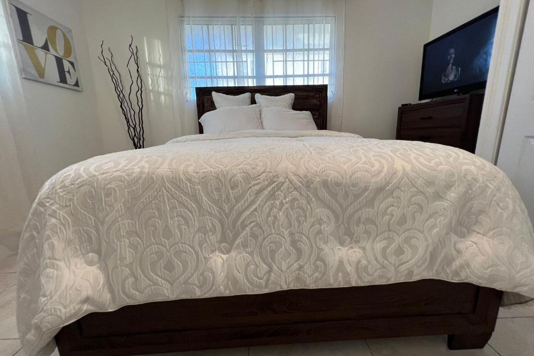 Photo of Bedroom in Nassau