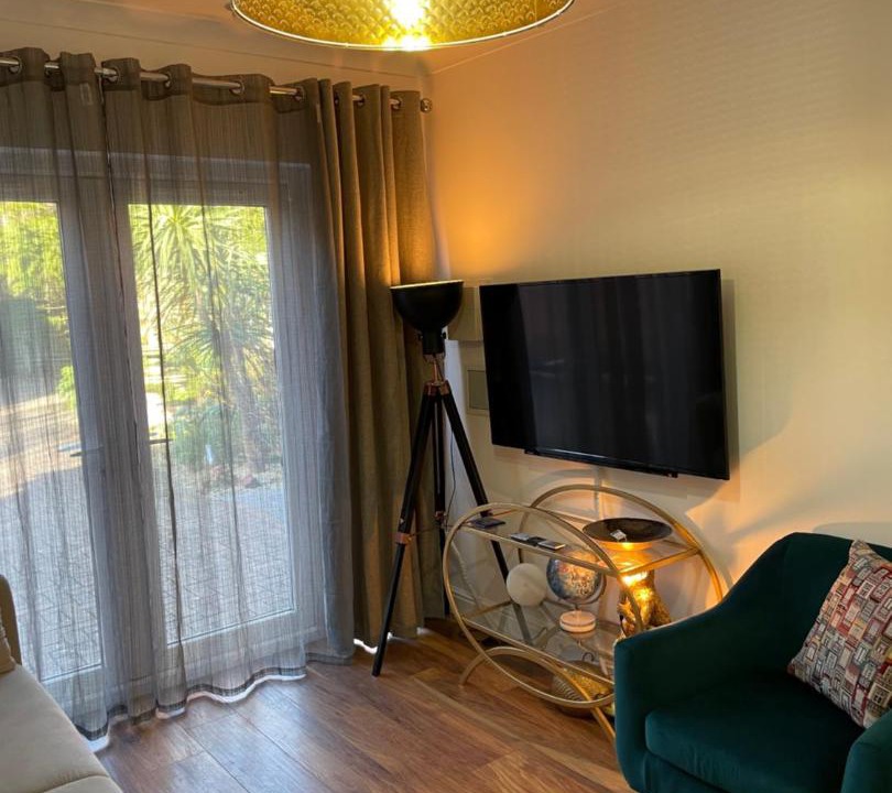 Photo of Livingroom in Cheltenham