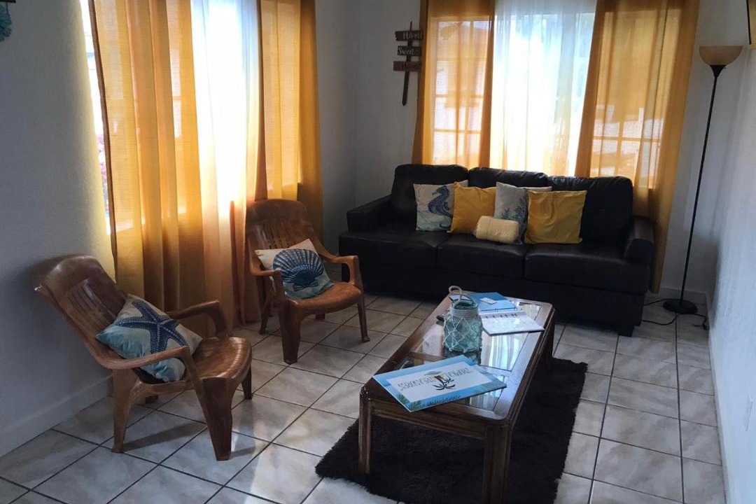 Photo of Livingroom in Calvin Hill