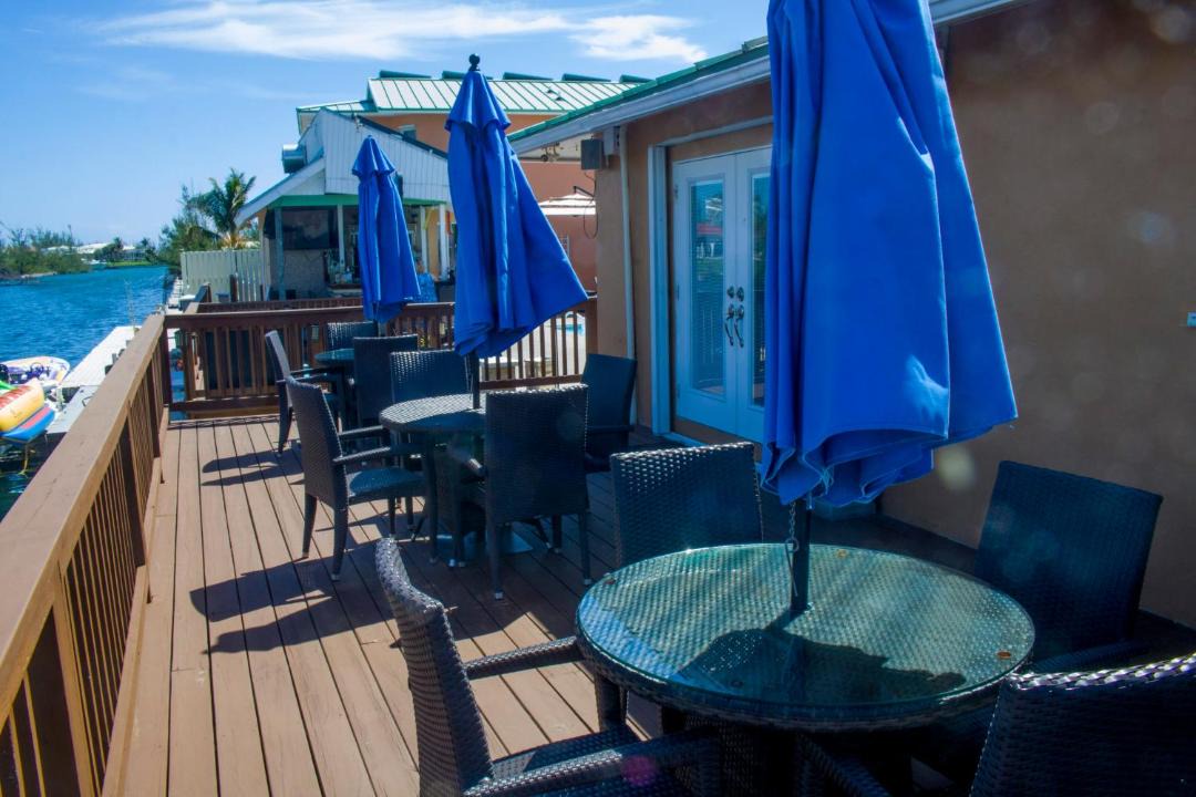 Photo of Patio Balcony in Bahamas Terrace