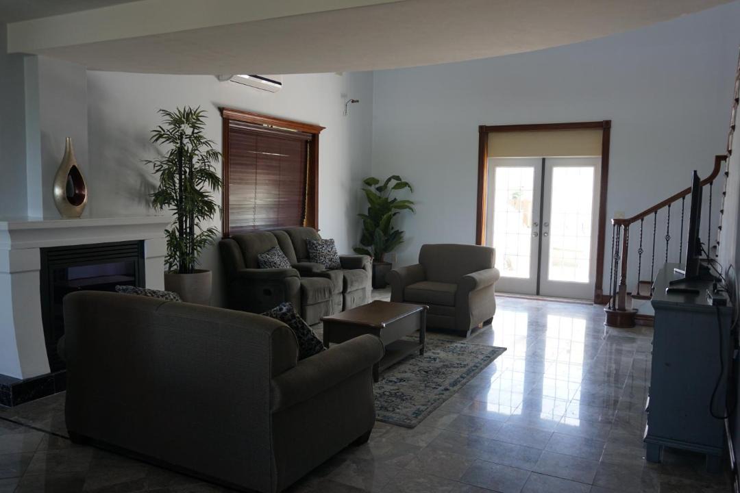 Photo of Livingroom in Bahamas Terrace