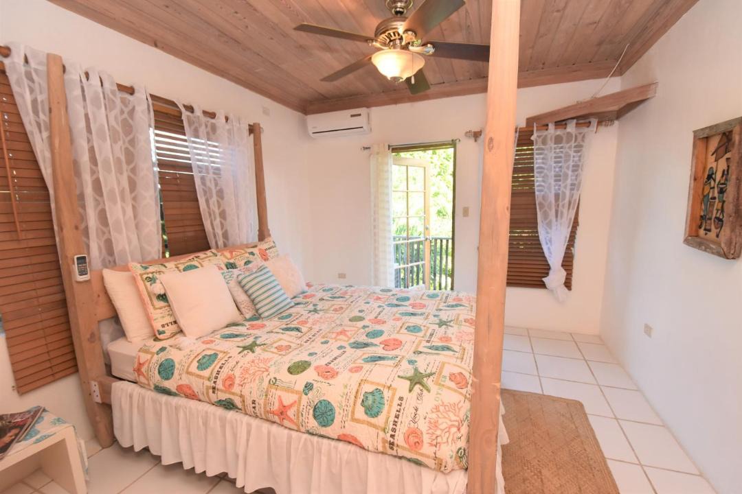 Photo of Bedroom in Dunmore Town