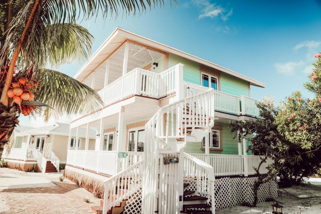 Photo of Others in Staniel Cay