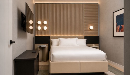 Luxury Suite, Partial Ocean View