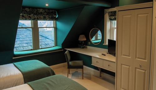 Classic Double Room
