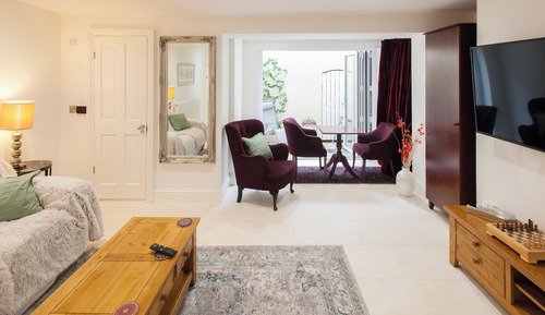 Apartment, 1 Bedroom (21C Montpellier Terrace.)